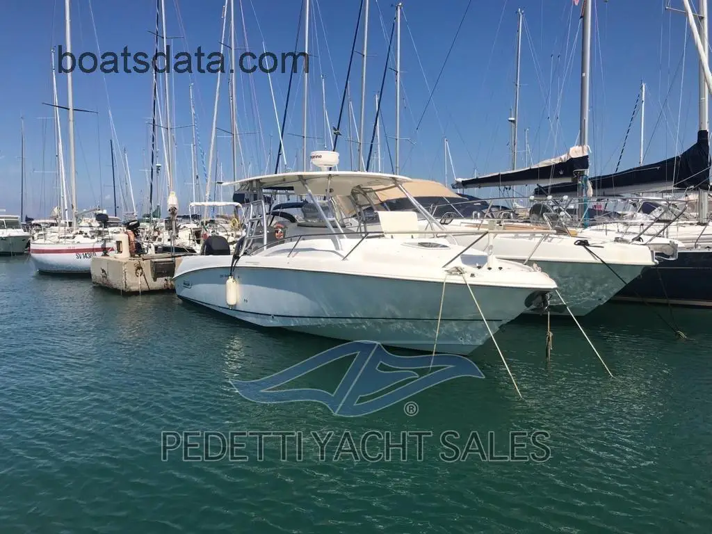 Boston Whaler 320 Cuddy Technical Data 