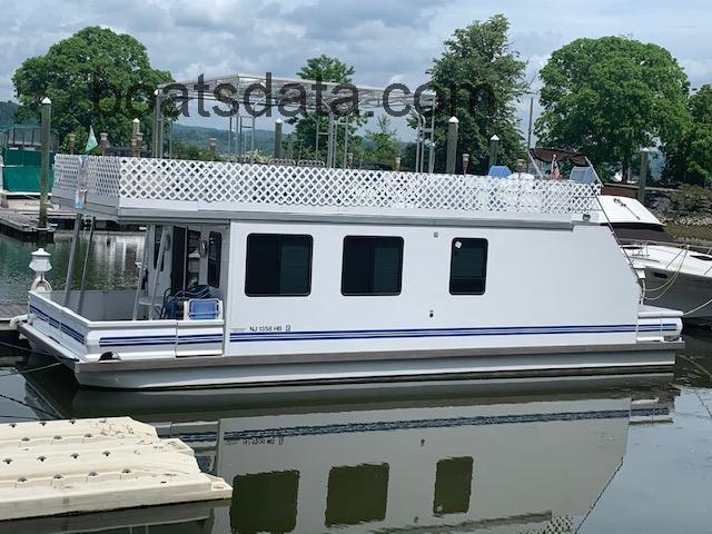 Catamaran 42x14 with deck above Technical Data 