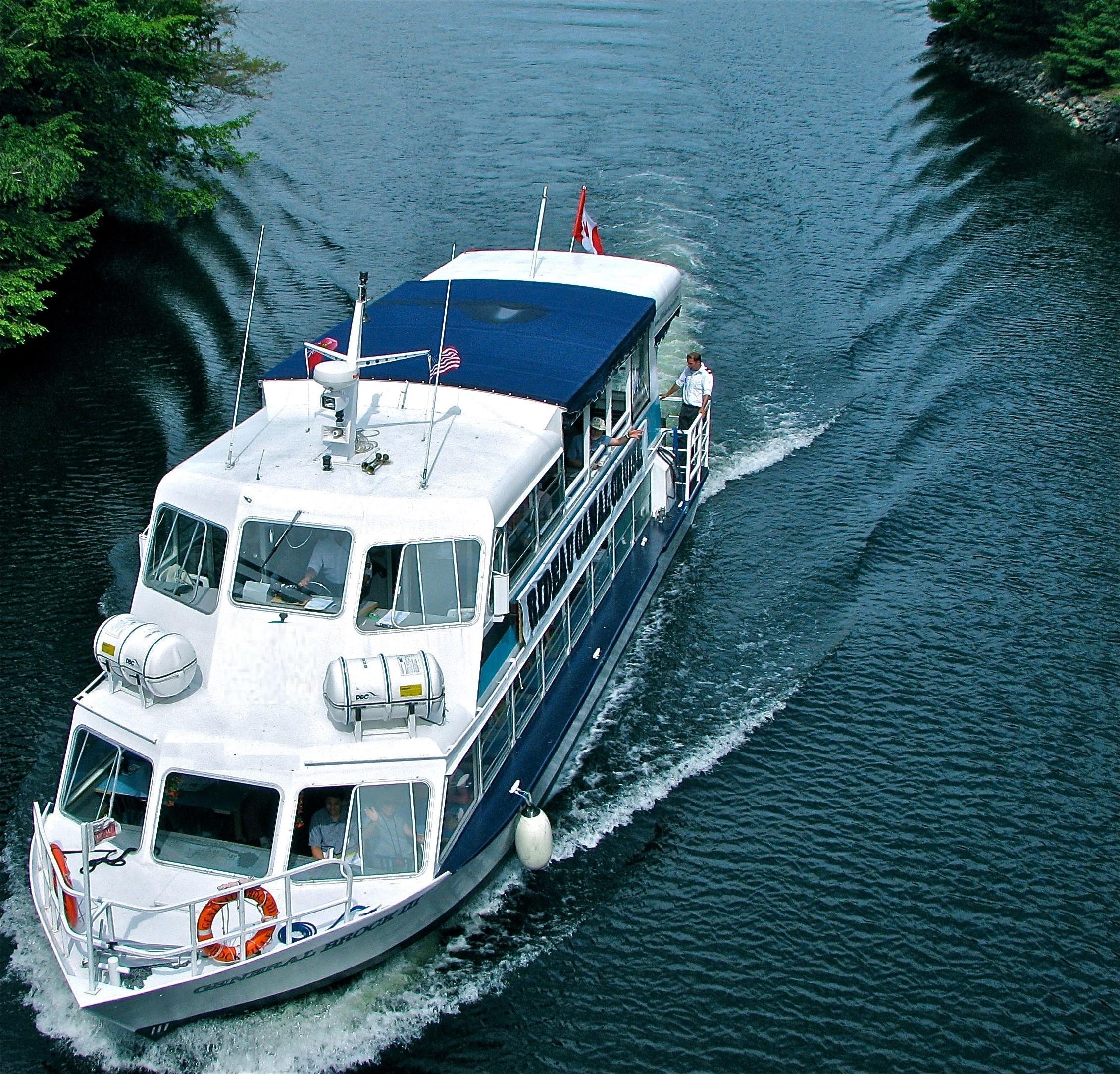 Commercial Passenger Boat tv detailed specifications and features