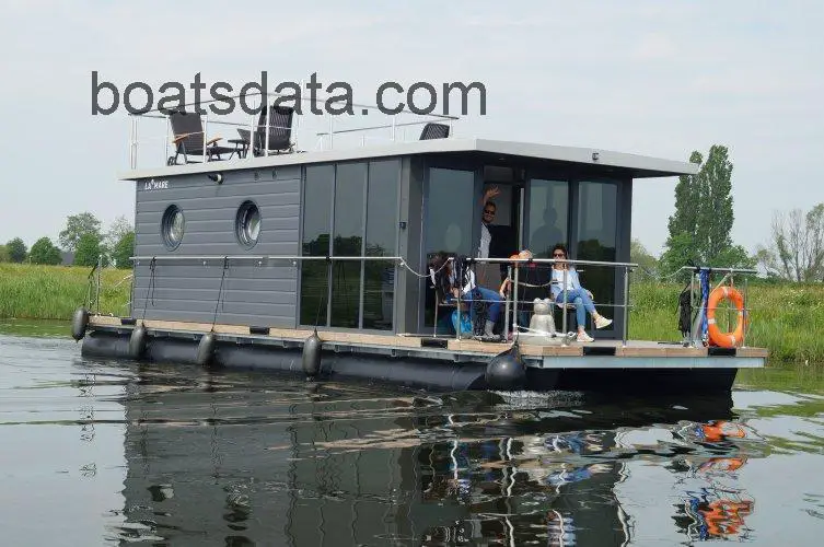 Houseboat Apartboat L Technical Data 