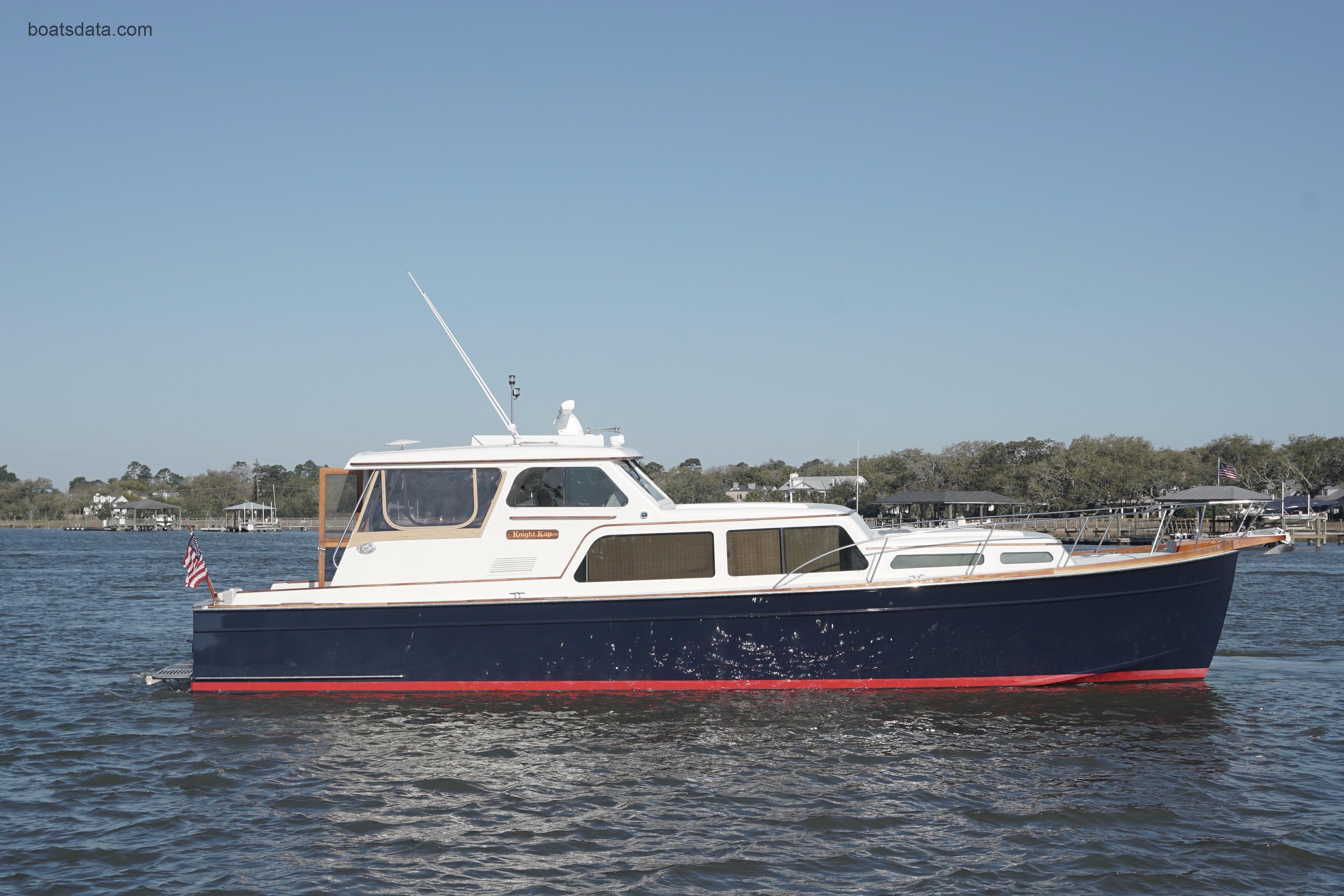 Huckins 44 Atlantic tv detailed specifications and features