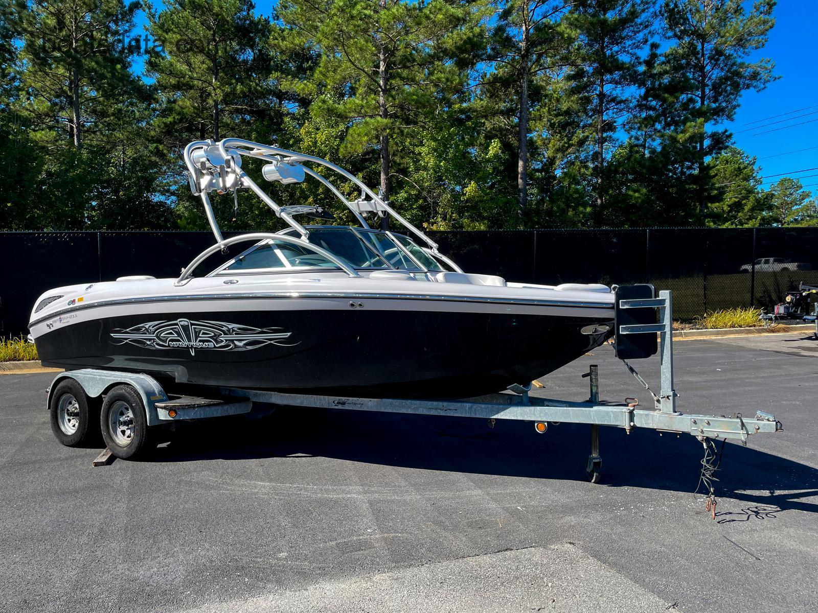 Nautique 211V Technical Data 